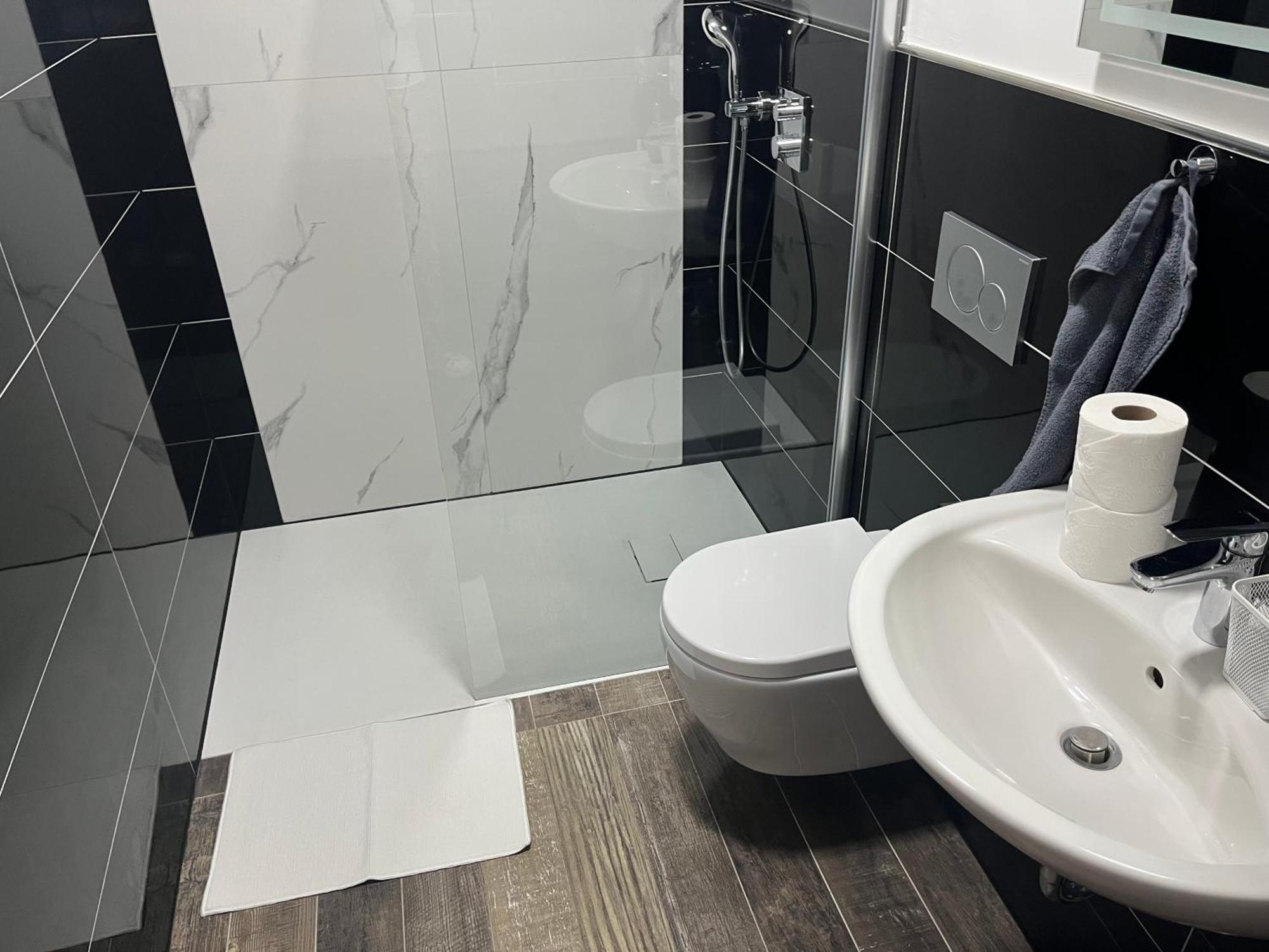 House Cologne Apartment Bagian luar foto